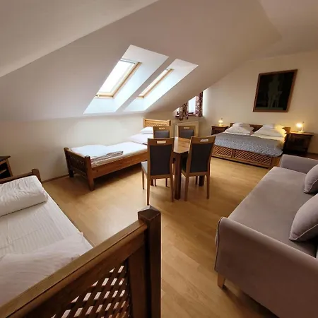 Goscinne Na Szlaku Guest house Kuznica
