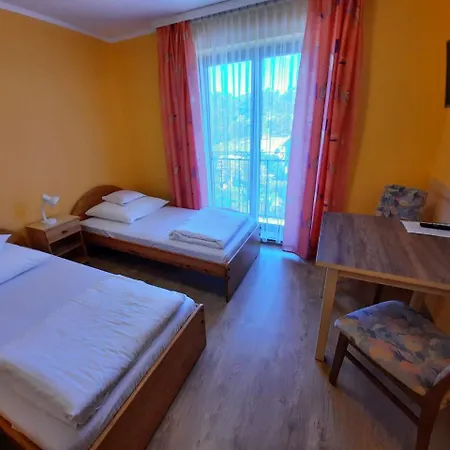 Guest house Goscinne Na Szlaku *