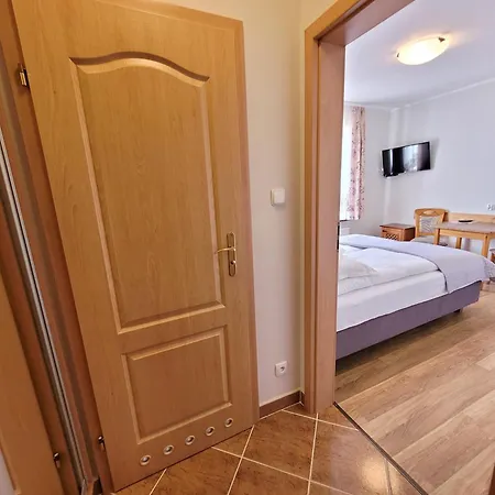 Goscinne Na Szlaku Guest house Kuznica